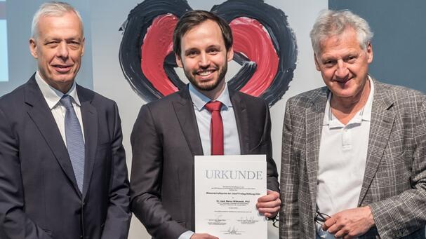 Preisübergabe Dr. med. Marco Witkowski, PhD